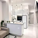 Luxury Black And White Interior & Rooftop Terrace *
