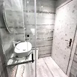 Luxury Black And White Interior & Rooftop Terrace * Каламата
