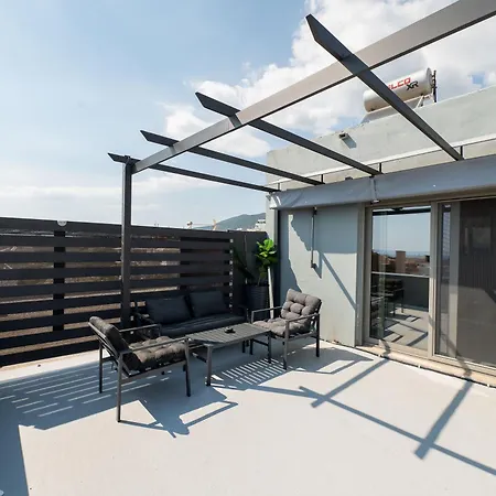 Apartment Luxury Black And White Interior & Rooftop Terrace *
